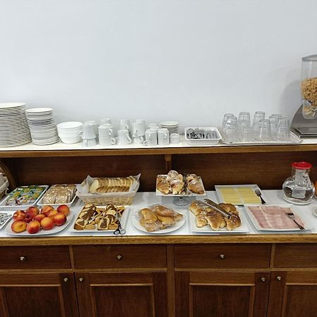 House 4 Mori Hotel Roma Ngoại thất bức ảnh