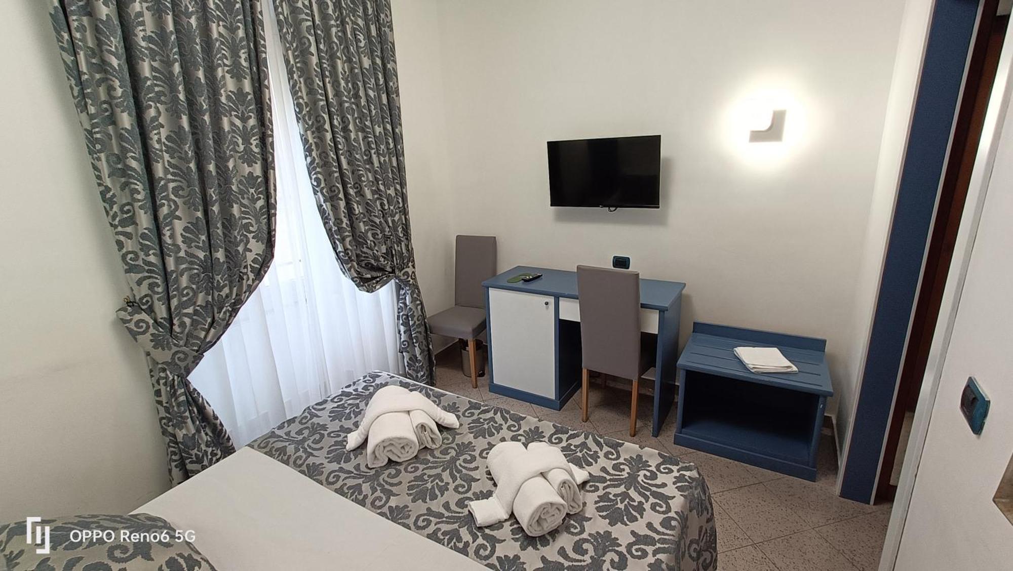House 4 Mori Hotel Roma Ngoại thất bức ảnh