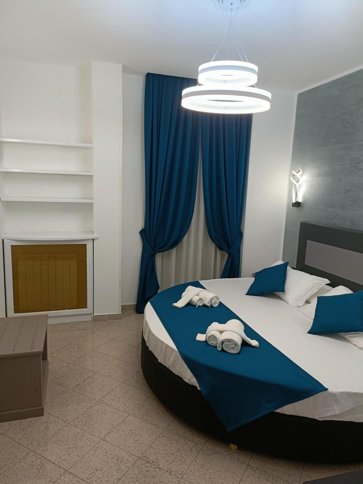 House 4 Mori Hotel Roma Ngoại thất bức ảnh